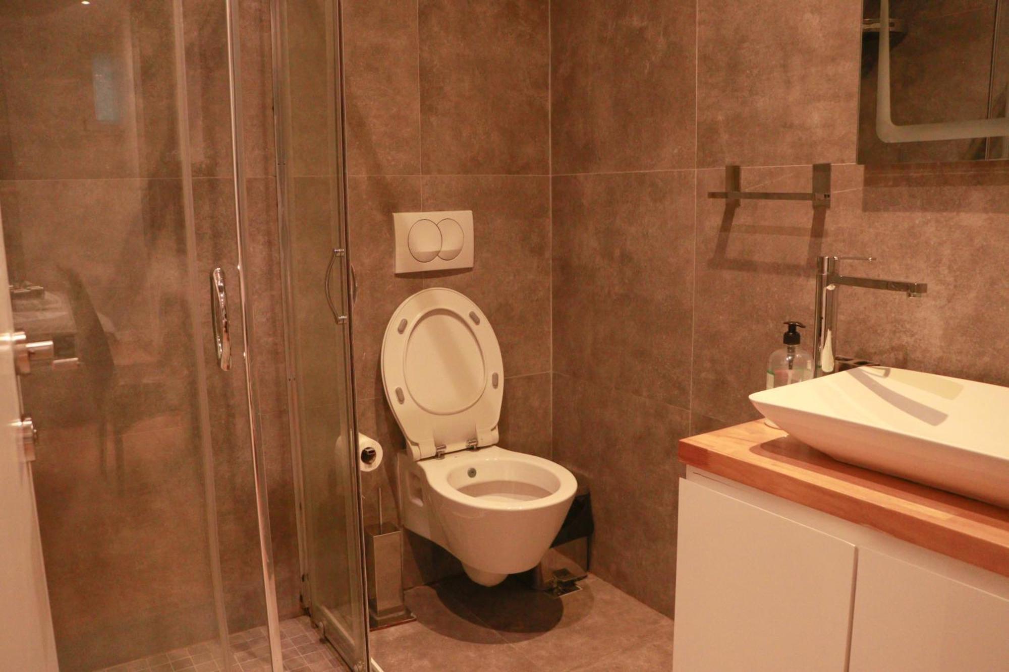 Nest&Rest Apartments Tiranë Ngoại thất bức ảnh
