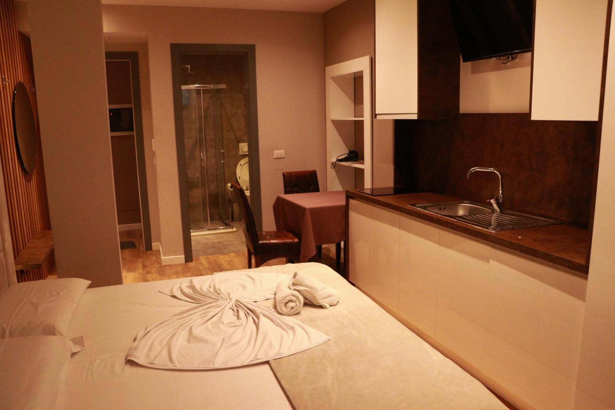 Nest&Rest Apartments Tiranë Ngoại thất bức ảnh