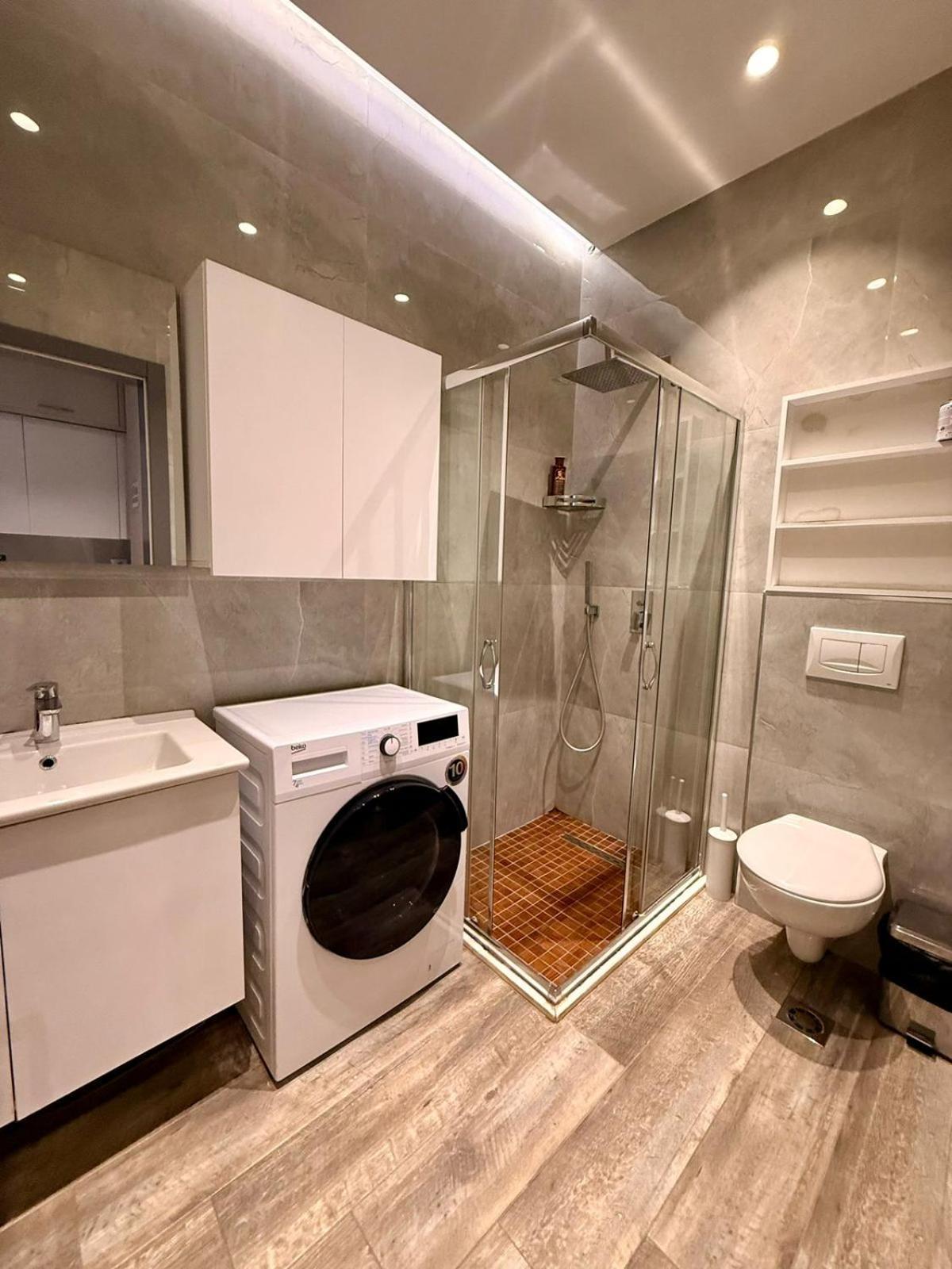 Nest&Rest Apartments Tiranë Ngoại thất bức ảnh
