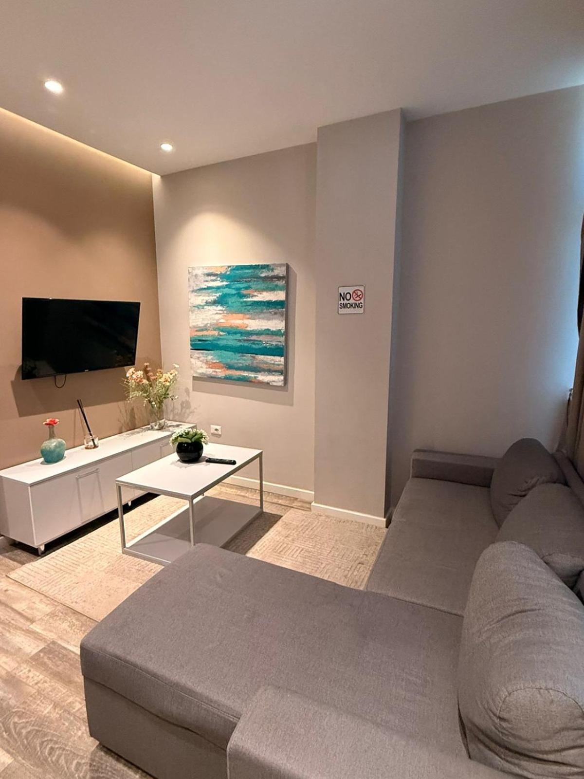 Nest&Rest Apartments Tiranë Ngoại thất bức ảnh