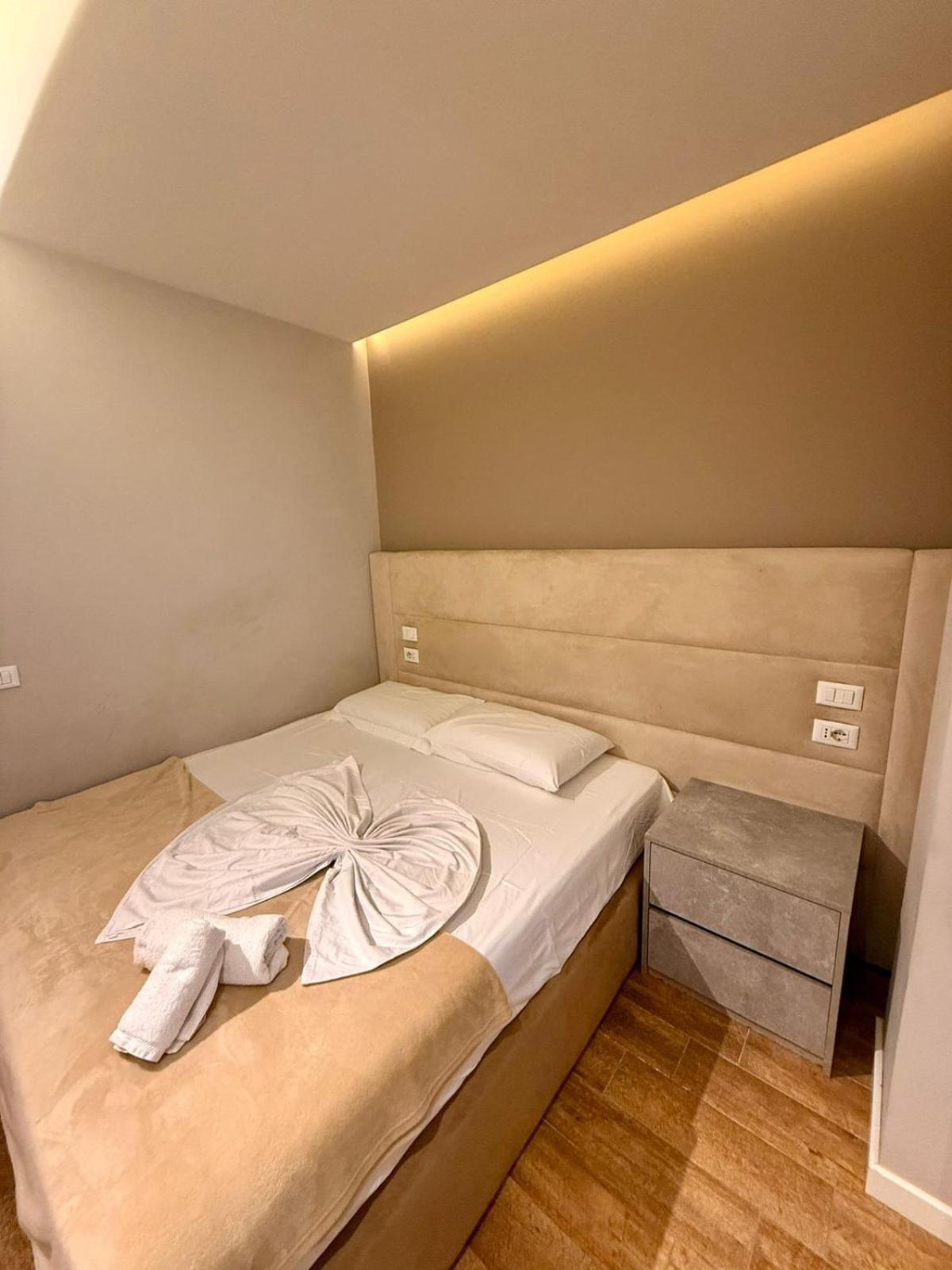 Nest&Rest Apartments Tiranë Ngoại thất bức ảnh