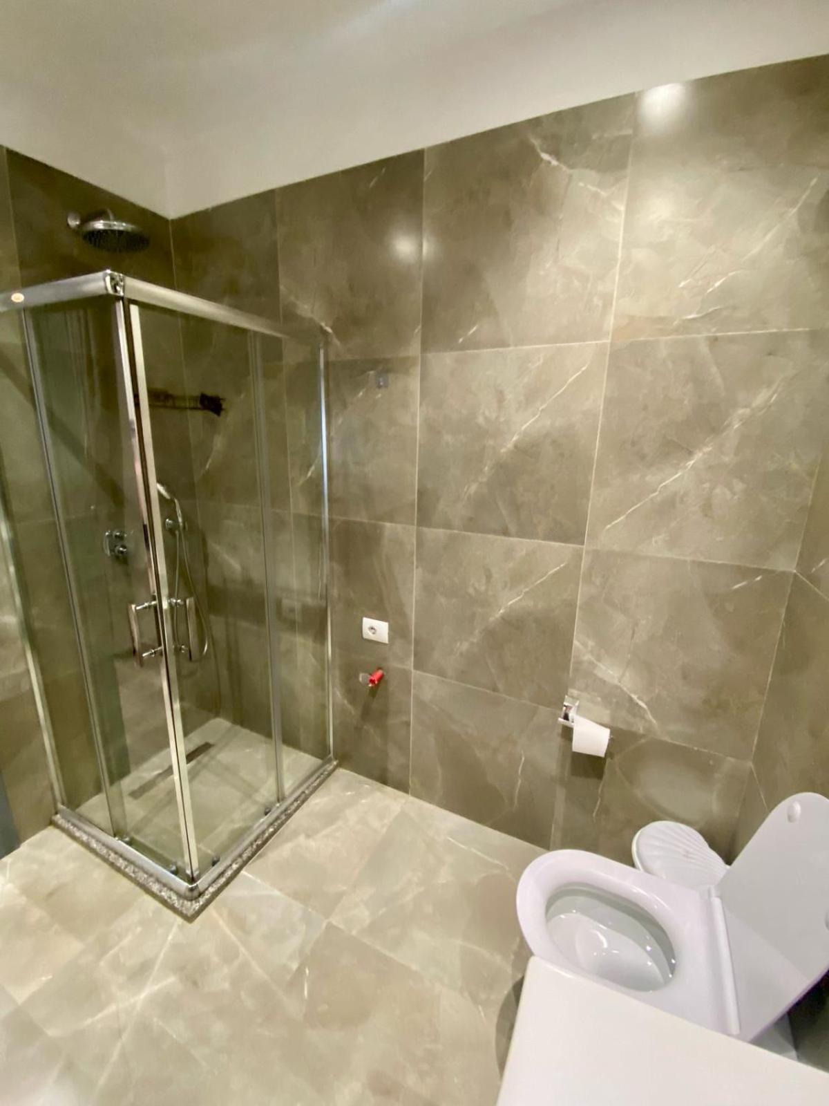 Nest&Rest Apartments Tiranë Ngoại thất bức ảnh